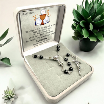 Personalizowany Różaniec z Czarnymi Błyszczącymi Serduszkami - Na Chrzest, Komunię, Bierzmowanie