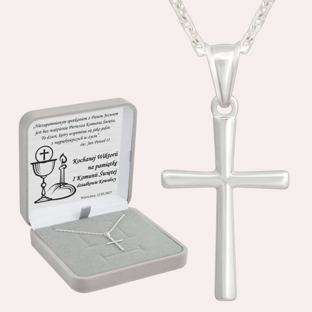 Srebrny krzyżyk z łańcuszkiem pr. 925 Pudełko z dedykacją Prezent na Komunię, na Chrzest, na Bierzmowanie